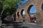 Uma das grandes atrações de Morelia, no México: o centenário Aqueduto